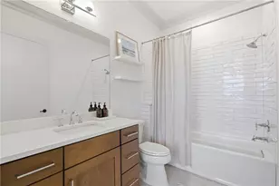 220 Vickery Falls Dr, Roswell, GA 30075 - Photo 19