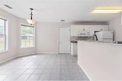 3854 Wheaton Court, Snellville, GA 30039 - Photo 19