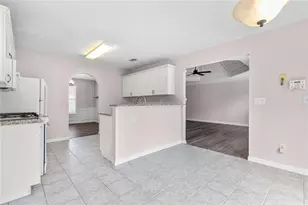 3854 Wheaton Ct, Snellville, GA 30039 - Photo 17