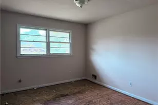 100 Rimel Ln, Atlanta, GA 30349 - Photo 9