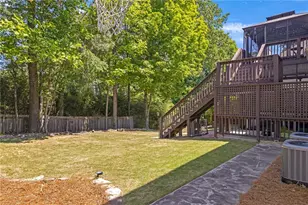 6190 Georgetown Park Dr, Norcross, GA 30071 - Photo 31
