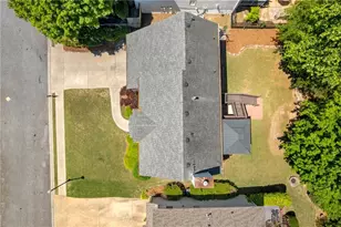 6190 Georgetown Park Dr, Norcross, GA 30071 - Photo 35