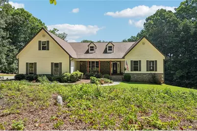 5925 Cantrell Circle, Cumming, GA 30041 - Photo 3