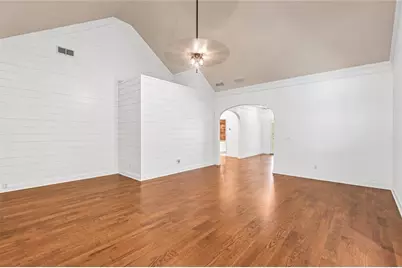 5925 Cantrell Circle, Cumming, GA 30041 - Photo 5