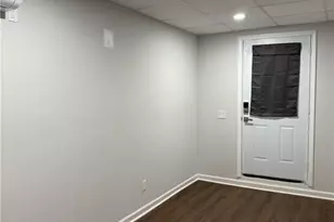 818 Bradford Ct, Lilburn, GA 30047 - Photo 35
