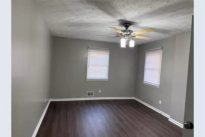 818 Bradford Court, Lilburn, GA 30047 - Photo 27