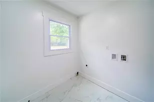 4307 Cedar Wood Dr SW, Lilburn, GA 30047 - Photo 15