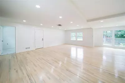 4307 Cedar Wood Drive SW, Lilburn, GA 30047 - Photo 5