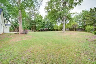 4307 Cedar Wood Dr SW, Lilburn, GA 30047 - Photo 33