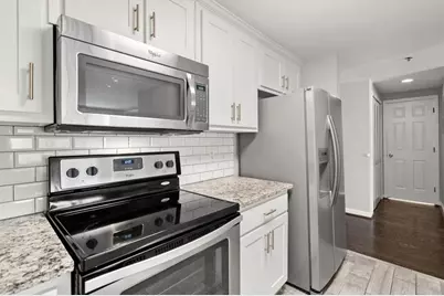 3481 Lakeside Drive #1007, Atlanta, GA 30326 - Photo 11