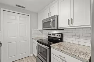 3481 Lakeside Dr, Atlanta, GA 30326 - Photo 5