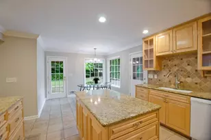 2065 Renault Ln, Atlanta, GA 30345 - Photo 15