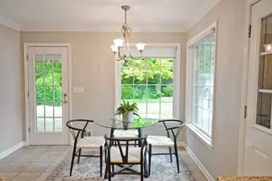 2065 Renault Ln, Atlanta, GA 30345 - Photo 17