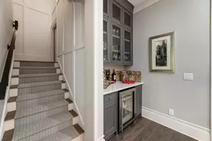 1079 Canton St, Roswell, GA 30075 - Photo 17