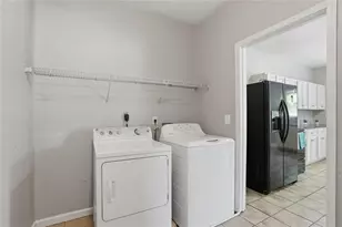 1070 Mayson Turner Rd NW, Atlanta, GA 30314 - Photo 17