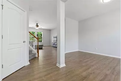 515 Creekshire Circle, Canton, GA 30115 - Photo 3