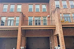 2838 Crescent Park Ln, Atlanta, GA 30339 - Photo 3