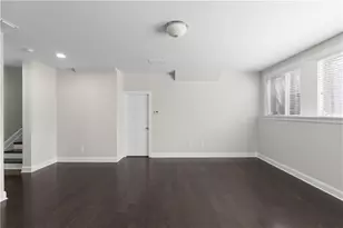 1833 Hislop Ln, Atlanta, GA 30345 - Photo 33