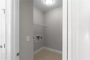 1833 Hislop Ln, Atlanta, GA 30345 - Photo 29