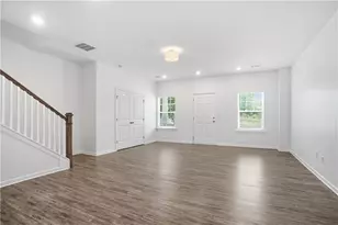505 Ruths Dr, Woodstock, GA 30188 - Photo 3