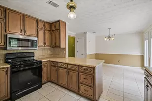 1318 Panhandle Way, Hampton, GA 30228 - Photo 5