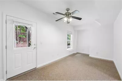 6367 Spring Lake Drive, Flowery Branch, GA 30542 - Photo 25
