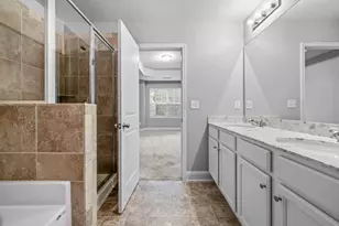 2570 Castellan Dr, Atlanta, GA 30316 - Photo 7