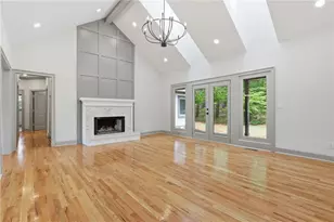 731 Chattahoochee Pl, Gainesville, GA 30506 - Photo 3