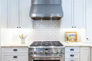 1541 Pangborn Station Dr, Decatur, GA 30033 - Photo 13