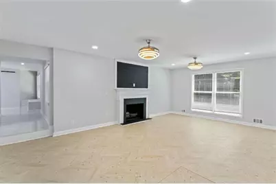 2023 Stoneleigh Drive, Stone Mountain, GA 30087 - Photo 13