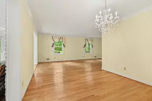 2241 Fairoaks Rd, Decatur, GA 30033 - Photo 7