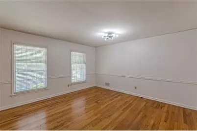 3483 Scenic Drive, East Point, GA 30344 - Photo 9