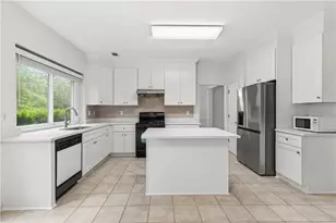 6430 Barwick Ln, Duluth, GA 30097 - Photo 11