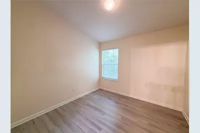 5080 Windsor Forrest Lane, Atlanta, GA 30349 - Photo 9