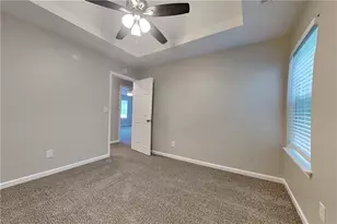 6469 Lester Ln, Stone Mountain, GA 30087 - Photo 13