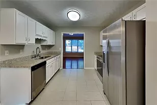 300 Austin Dr, Douglasville, GA 30134 - Photo 5