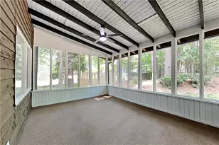 9880 Lake Forest Way, Roswell, GA 30076 - Photo 17