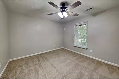 9880 Lake Forest Way, Roswell, GA 30076 - Photo 13