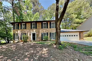 9880 Lake Forest Way, Roswell, GA 30076 - Photo 1