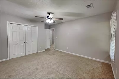 9880 Lake Forest Way, Roswell, GA 30076 - Photo 15