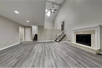 548 Julius Drive, Stone Mountain, GA 30087 - Photo 3
