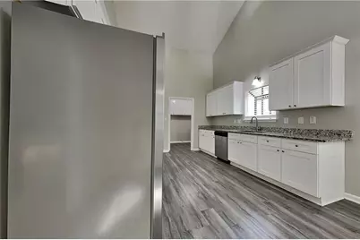 548 Julius Drive, Stone Mountain, GA 30087 - Photo 7