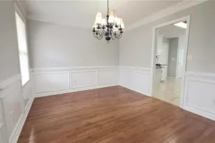 1048 Falls Brooke Dr, Conyers, GA 30094 - Photo 5