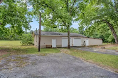 152 Abbott Road, Conyers, GA 30094 - Photo 9