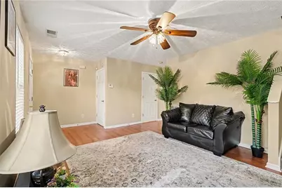 5867 Strathmoor Manor Circle, Lithonia, GA 30058 - Photo 11