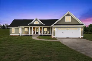 9204 Skitts Mountain Dr, Lula, GA 30554 - Photo 1