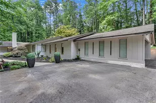 5384 Pheasant Run, Stone Mountain, GA 30087 - Photo 3