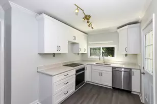 1186 E Tugalo St, Toccoa, GA 30577 - Photo 27