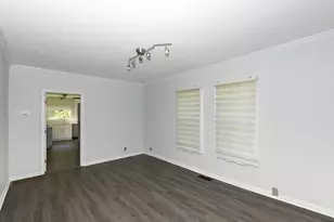 1186 E Tugalo St, Toccoa, GA 30577 - Photo 21
