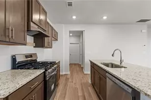 330 Cedar Hl Dr, Dallas, GA 30132 - Photo 7